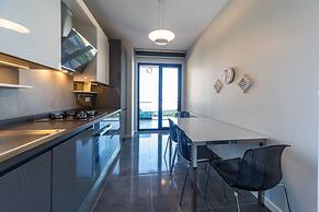 Green Hills Suites