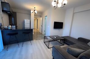Green Hills Suites