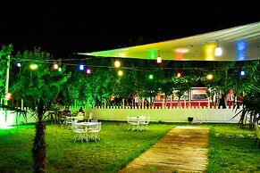 Green Hills Suites