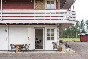 Tallbackens Gård & Vandrarhem - Hostel