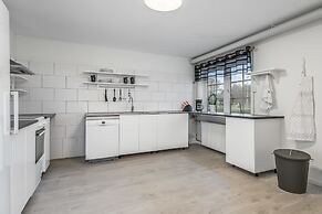 Tallbackens Gård & Vandrarhem - Hostel