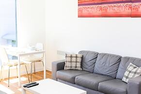 Bright 2BR Apartments Quays