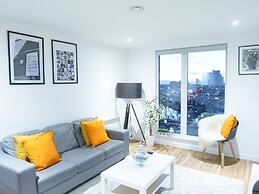 Bright 2BR Apartments Quays