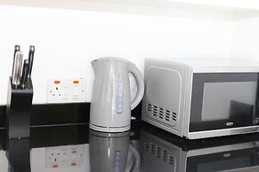 Bright 2BR Apartments Quays