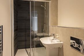 Cosy 2BR Apt Arndale Northern Qtr