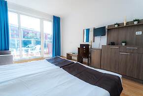 Admiral Plaza Hotel