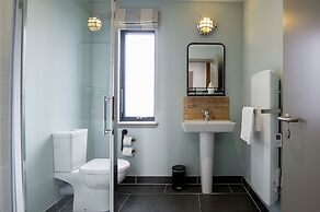 Lock Chambers Caledonian Canal Centre