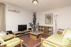 Apartments Levan Ceja