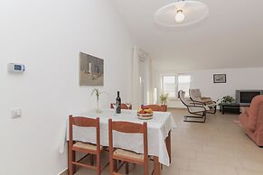 Apartments Levan Ceja