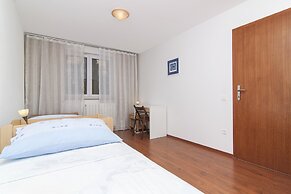 Apartments Levan Ceja