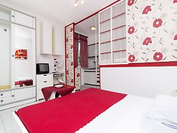 Apartments Ana Valbandon