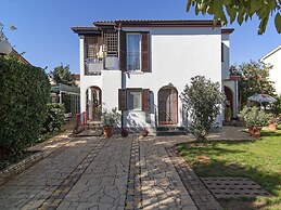 Apartments Ana Valbandon