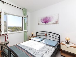 Apartments Ana Valbandon