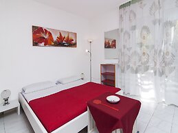 Apartments Ana Valbandon