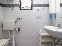 Apartments Ana Valbandon