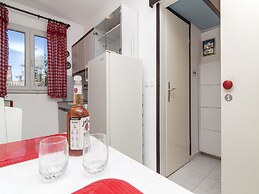 Apartments Ana Valbandon