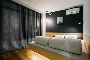 Yard Hostel & Coffee