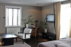 Dialog Hotel Villan