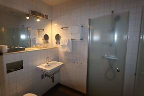 Dialog Hotel Villan