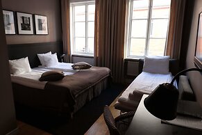 Dialog Hotel Villan