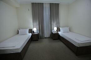 Ayvon Express Hotel