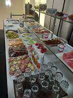 Ayvon Express Hotel