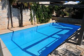 Appartment House Peresiji