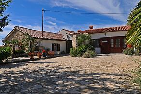 Appartment House Peresiji