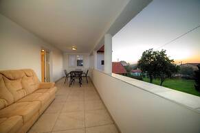 Apartments Orange Medulin