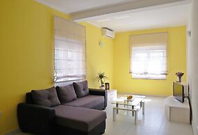 Apartments Orange Medulin