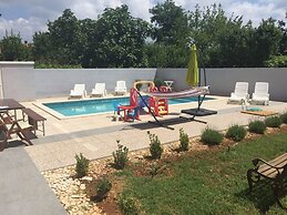 Apartments Orange Medulin