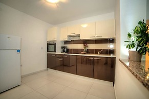 Apartments Orange Medulin