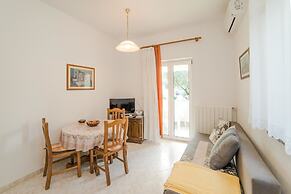 Apartments Silvano 407