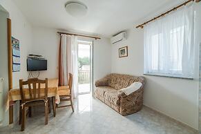 Apartments Silvano 407