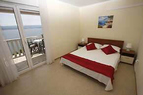 Apartments Vesna Mimice