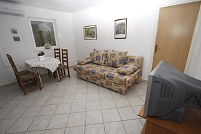 Apartments Vesna Mimice