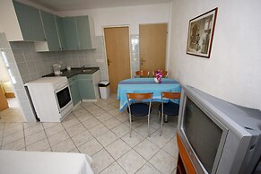 Apartments Vesna Mimice