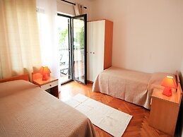 Apartments Biba Banjole / Two Bedrooms A1