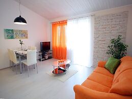 Apartment Biba Banjole / Three Bedrooms A2 6+1