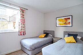 Charming Edinburgh Apartment