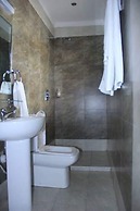 Brownie's Guest House