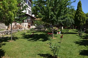 Dibekonu Konak