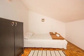 Apartments Adria