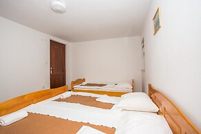 Apartments Adria