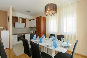 Apartments Villa Aurora 4