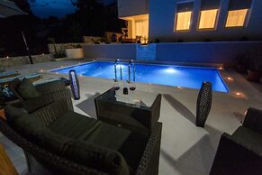 Apartments Villa Aurora 4