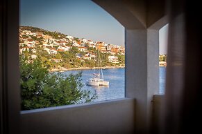 Apartments Villa Sea