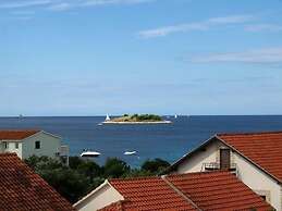 Apartments Ivan Rogoznica