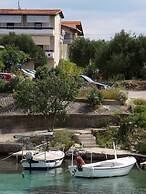 Apartments Ivan Rogoznica