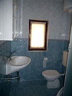 Apartments Ivan Rogoznica